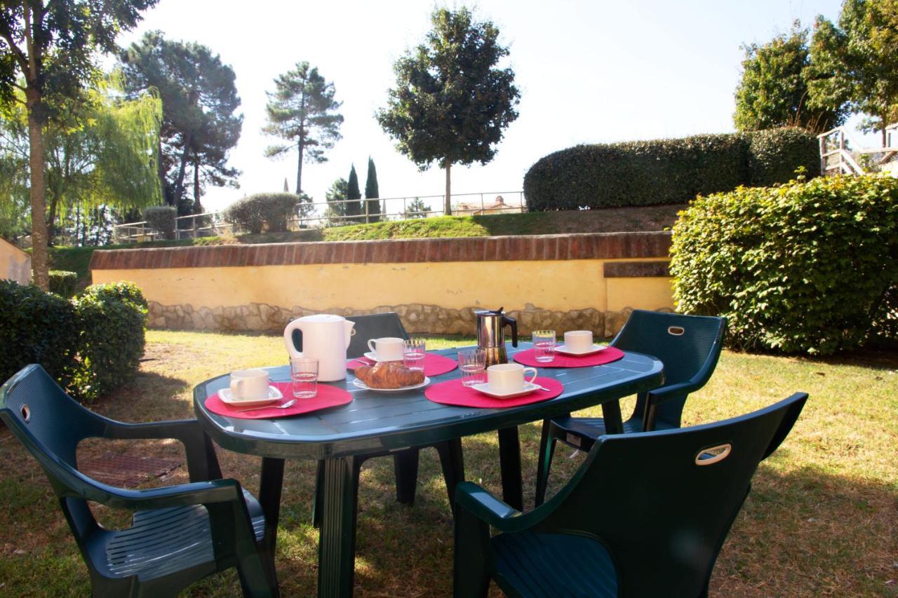 Tuscany Country Apartments Gambassi Terme Exterior photo