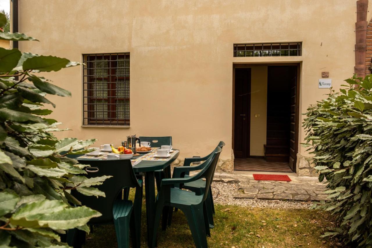 Tuscany Country Apartments Gambassi Terme Exterior photo